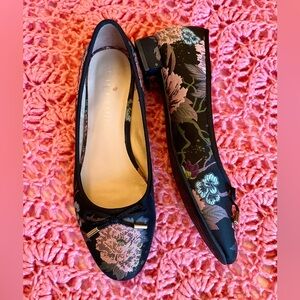 Kelly & Katie Black Floral Loafers